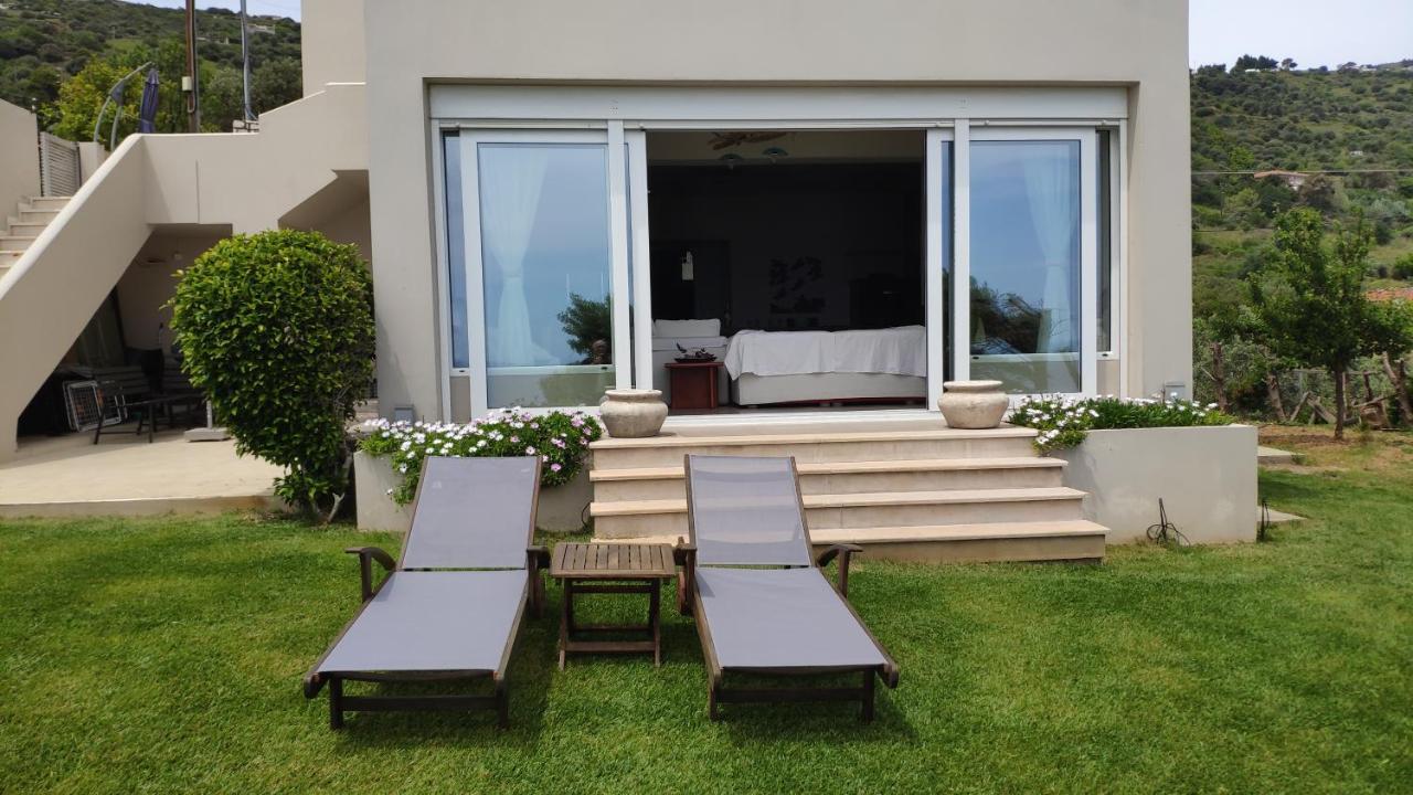 Villa With Aegean Views Akhladherí Exterior foto